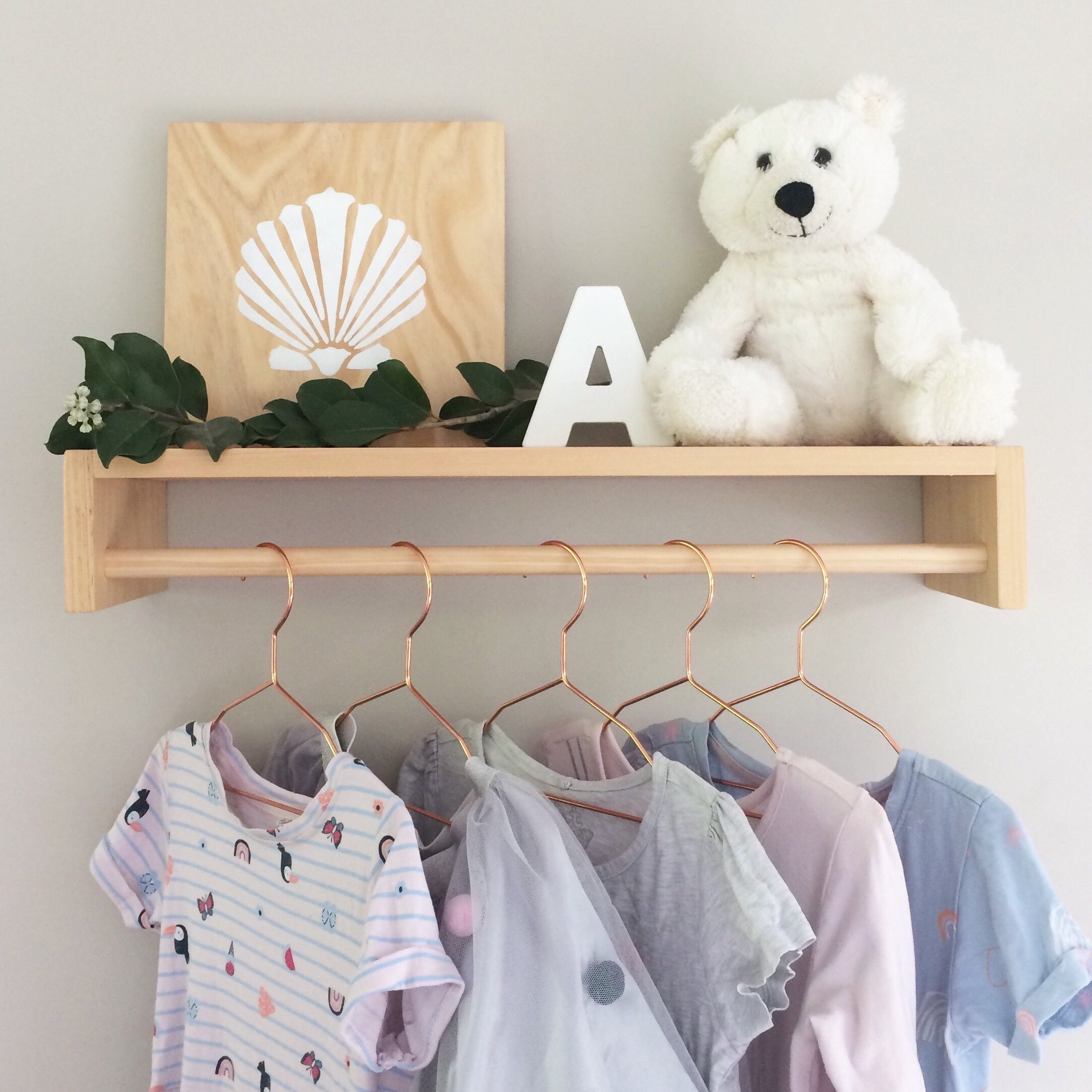 Nursery Hanging Shelf Hanging Baby Clothes Rack Shelf With Hanging