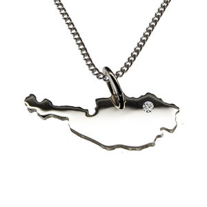 50 cm necklace + Austria pendant with a 0.015 ct diamond at your desired spot in solid 925 silver