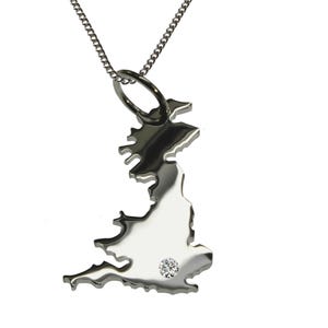 50 cm necklace + England pendant with a 0.015 ct diamond at your desired spot in solid 925 silver