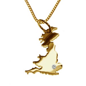 50 cm necklace + England pendant with a 0.015 ct diamond at your desired spot in solid 585 yellowgold