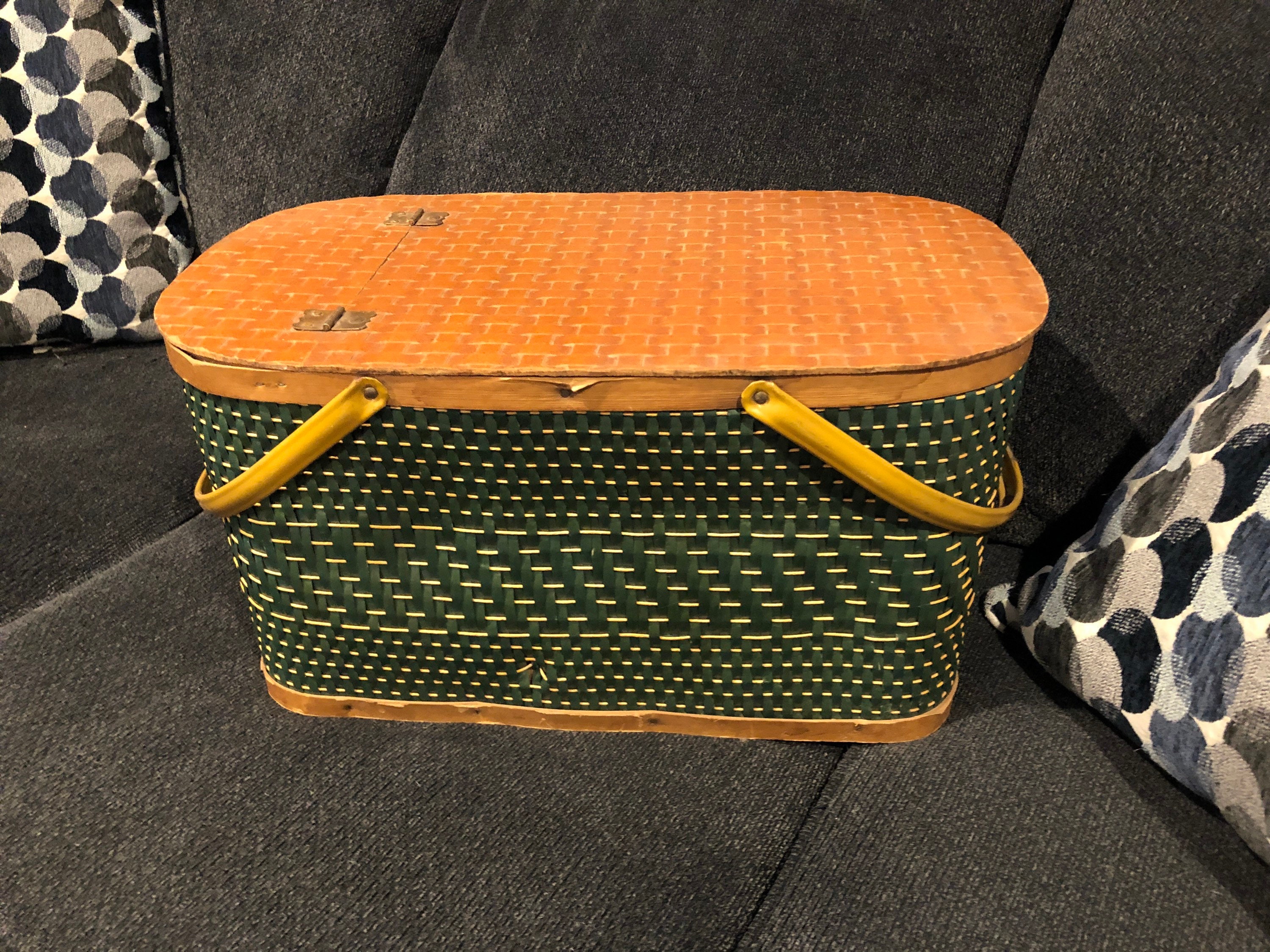 Vintage Green Woven Picnic Basket Hawkeye Etsy