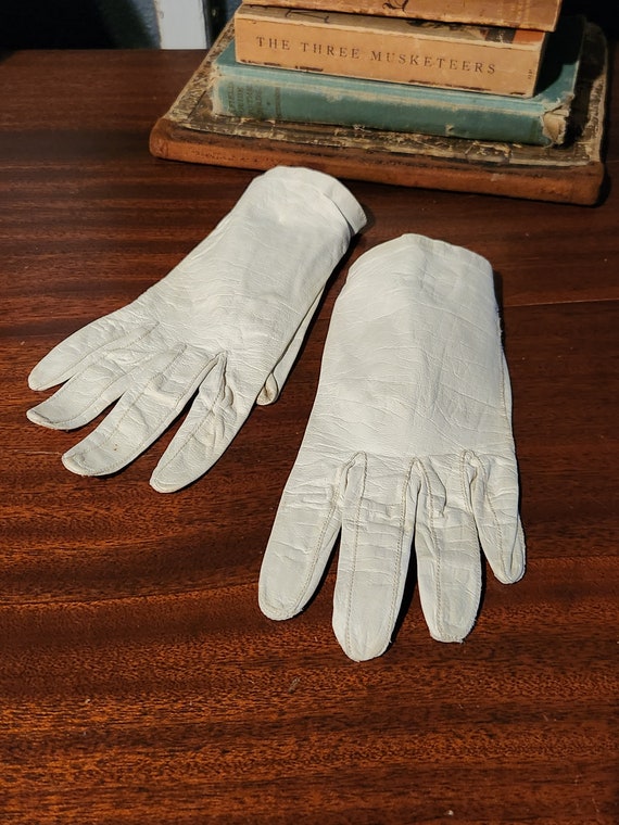 vintage childs white leather gloves
