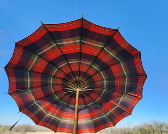 Vintage tartan plaid umbrella, parasol, wedding, props