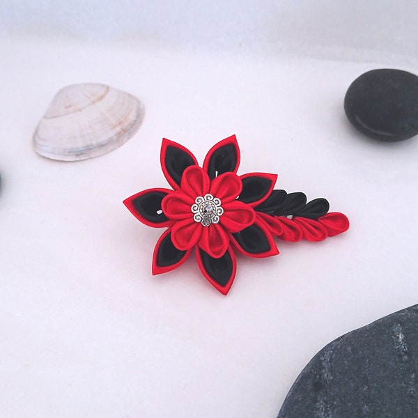 pince à cheveux fleur kanzashi, mariage, cérémonie, et ses perles magiques coloris rouge et noir