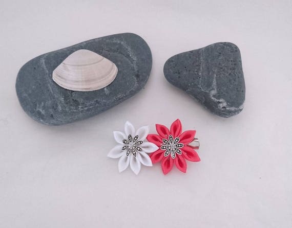 Pince à Cheveux 2 Fleurs Kanzashi Simples Rose Et Blanche