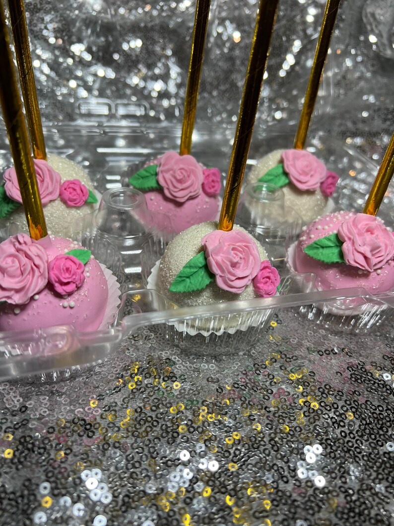 Floral cake pops image 2