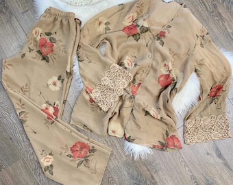 Gr. S Vintage 90er Jahre Chiffon Blumen Print Passendes Pyjama Set