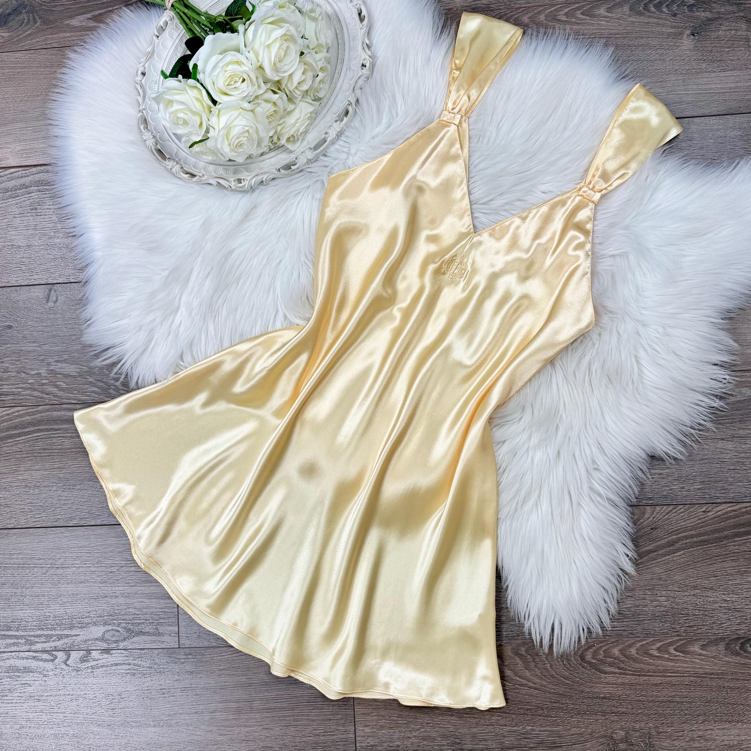 Christian Diorのスリップキャミソールです Christian Dior Slip - Etsy
