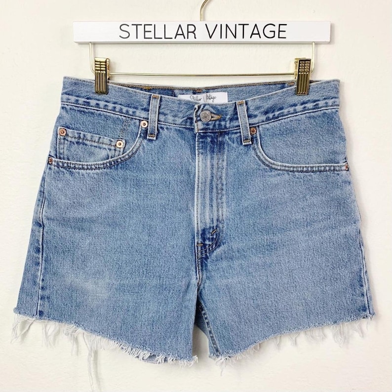 Short Levis Cutoff 505, délavage moyen clair, taille 28, vintage image 3