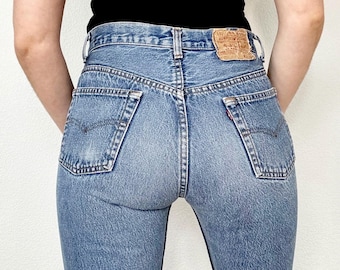 Storlek 27 Vintage 80-tals 501 Medium tvättad Slim Fit Raka Ben Levi's