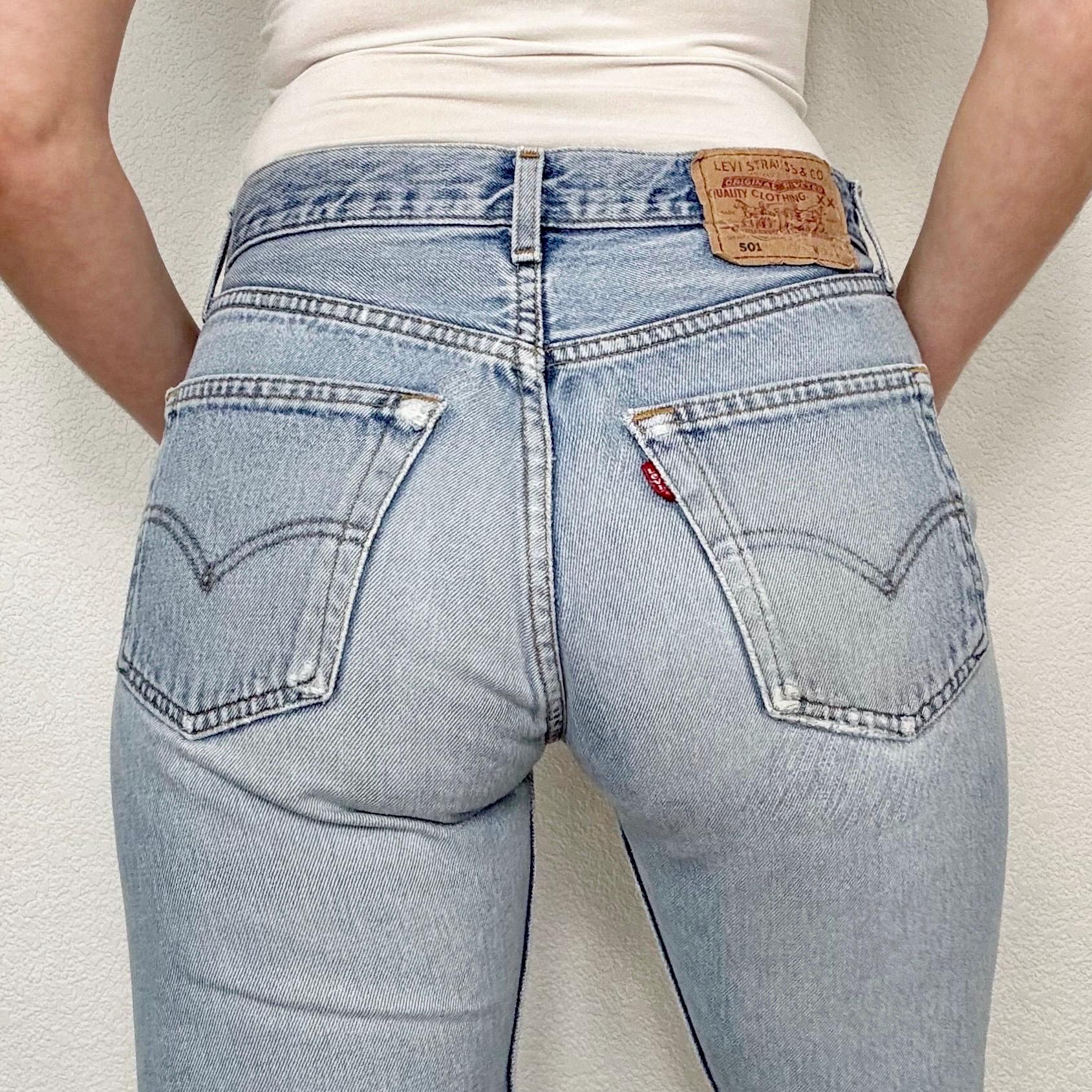 Sz 28 Vintage 501 Light Wash Distressed Slim Fit Straight Leg Levis