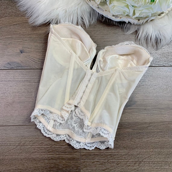 34B Vintage Ivory Lace Lingerie Bustier Corset - image 3