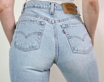 Sz 27 Vintage 512 Light Wash Slim Fit Straight Leg High Waisted Levis