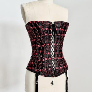 Sz S Vintage Y2K Fredericks of Hollywood Black Satin Floral Embroidered Lingerie Bustier Corset