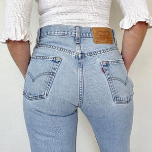 Sz 27/28 Vintage 505 Light Wash Distressed Slim Fit Straight Leg Levis