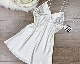 Sz XS Vintage 80s Christian Dior Deadstock White Silky Lingerie