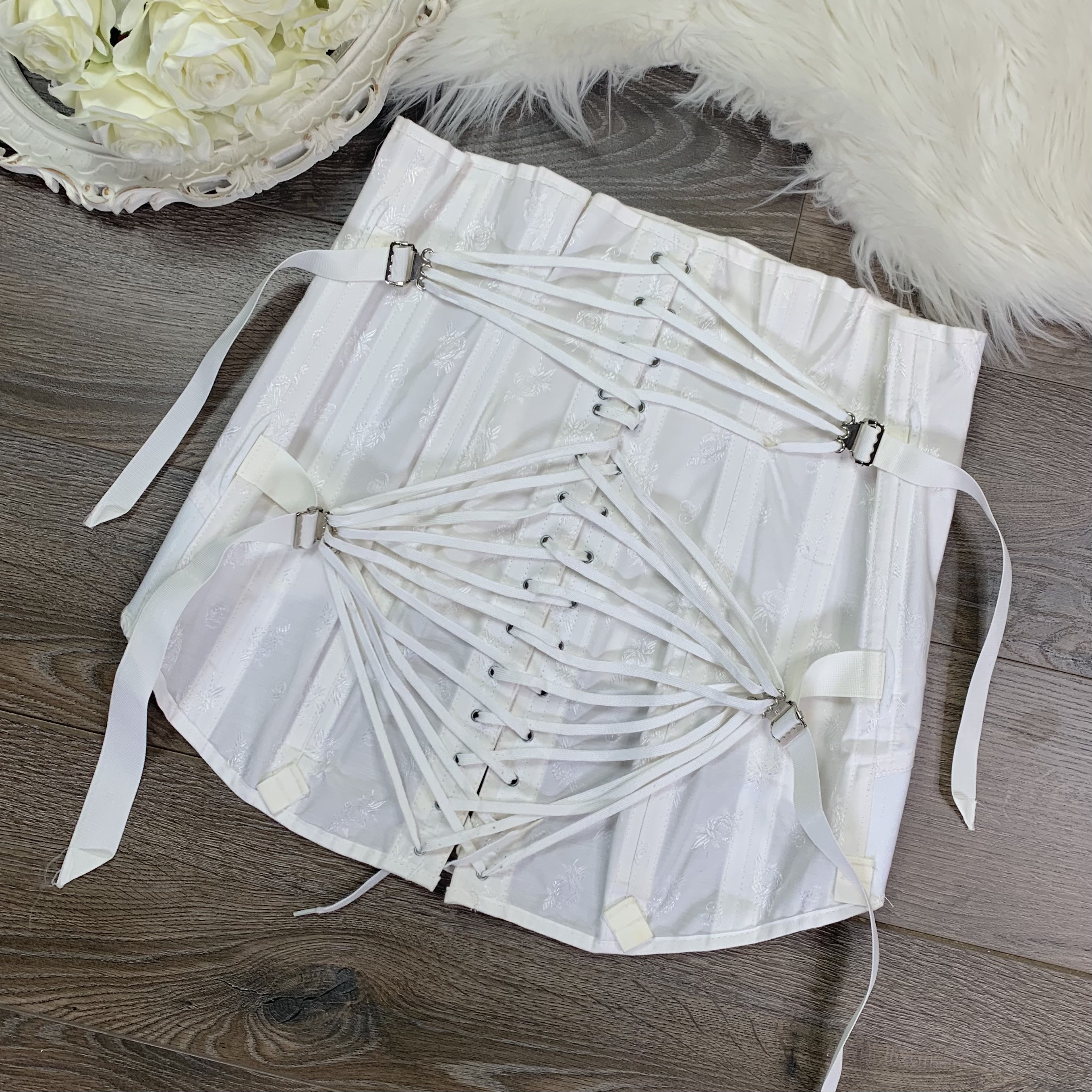 Sz M/L Vintage White Fan Lacing Corset Girdle Skirt