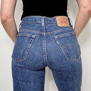 Sz 28/29 Vintage 501 Dark Wash Slim Fit Straight Leg Levis