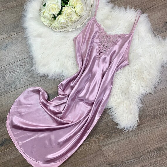 sm vintage slip dress 100 /% Antron Lilac