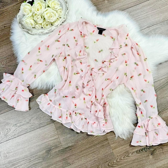 muguet chiffon docking blouse ピンク Floral Chiffon Skirt And Blouse Set, Pink on Luulla