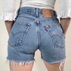 Short Levis Cutoff 505, délavage moyen clair, taille 28, vintage image 1