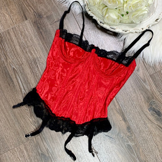36 B/C Vintage Sabrina Red Floral Print Satin and