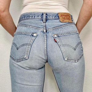 Sz 28 Vintage 501 Light Wash Distressed Slim Fit Straight Leg Levis