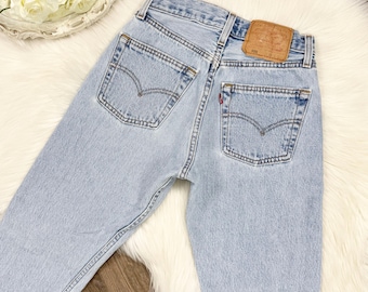 XS/24 Vintage 501 Light Wash Slim Fit Straight Leg Levis