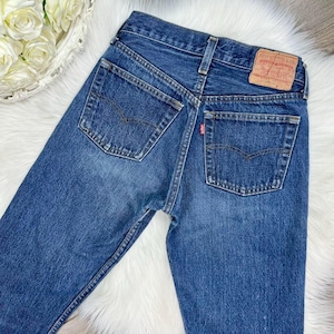XS/24 Vintage 80s 501 Medium Dark Wash Slim Fit Straight Leg Levis