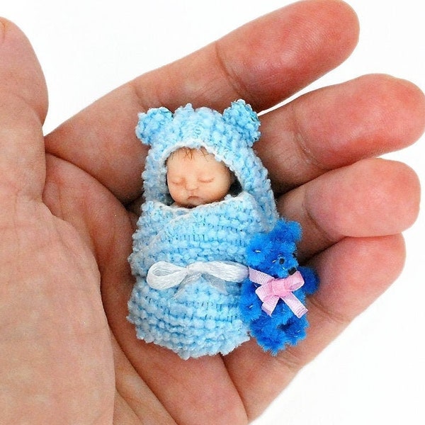 Tiny handmade babies, mini reborn baby. Realistic doll, OOAK miniature doll made of polymer clay, gift souvenir doll. Art baby doll for sale