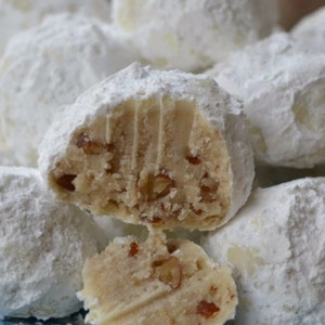 2 Dozen, Mexican Wedding Cookies, Snowballs, Russian Tea Cakes, Baked Goods, Holiday Cookie, Receptions, Showers, Birthday, Edible Gift,