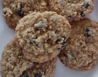 Oatmeal Raisin Cookies, 2 DOZEN, Oatmeal Cookies, Homemade Cookies, Baked Goods, Holiday Cookies, Thank you Gift, Birthday Gift,