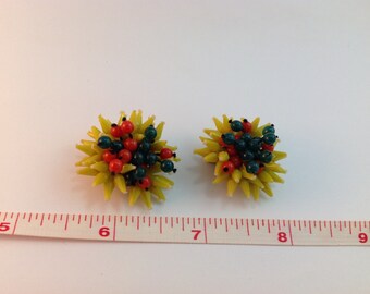 Vintage retro clip earrings