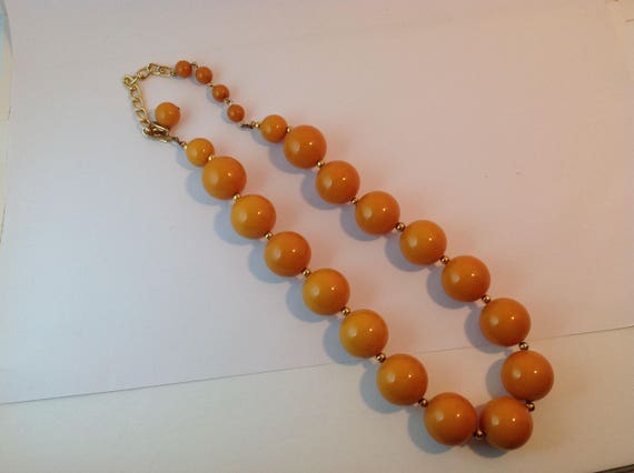 Bakelite Necklace 1930-1940 Apricot colour - image 4