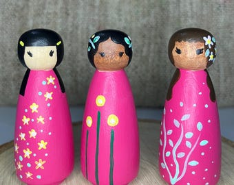 Pink Floral Peg Doll Set