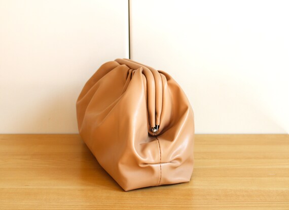 Leather pouch bag