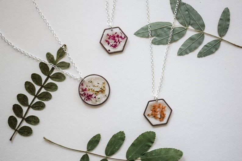 Birth Month Flower Necklace image 1