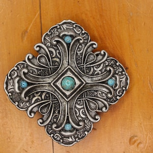 vintage buckle with real turquoise matrix
