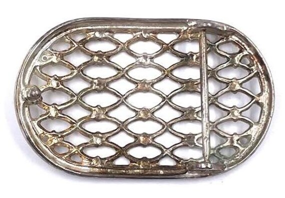 Silver Belt Buckle with chain-link pattern - image 2