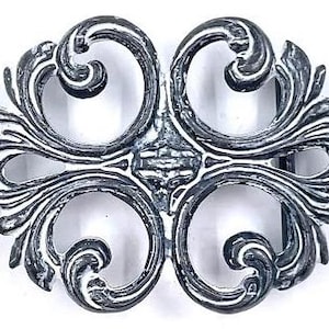 Boucle de ceinture florale en étain italien