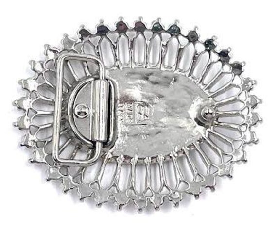 Oval Italian Silver Belt Buckle With Star and Spokes Design  display picture 3