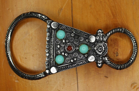 hardware with stones for tie belt - image 1