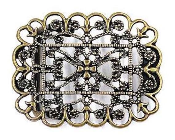 Antique Ornate Brass Belt Buckle with Decorative Filigree Design Round Shape Uni Vintage Circle Ornate Intricate Victorian Medieval Unique  main image 3