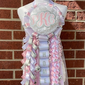 Custom Single Homecoming Mum - Length and Style - 30” or 36” and Standard or Deluxe