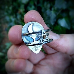 Earthling Ring in Sterling Silver Space geek jewelry Outer Space Ring Alien Ring Silver Silver Earthling Ring Silver Alien Ring
