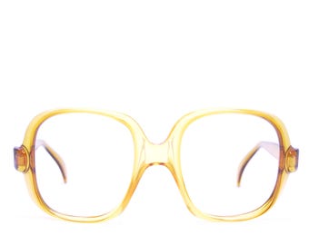Vintage 1970's SAPHIRA DEADSTOCK Women's Oversize Eyeglasses / Made in Germany / Model# 130-5 235 / Retro Collectable Rare #2831