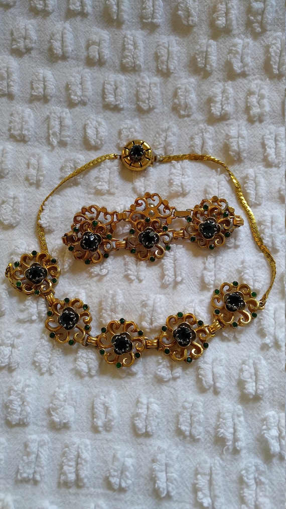 Vintage costume gold tone and green necklace and … - image 1