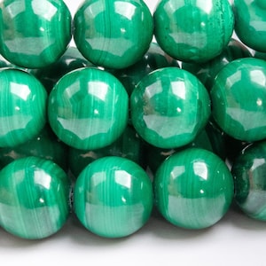 Genuine Natural Malachite Gemstone Beads 8MM Green Round AA Quality Loose Beads (119077)