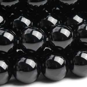 Genuine Natural Onyx Gemstone Beads 8MM Black Round AAA Quality Loose Beads (104611)