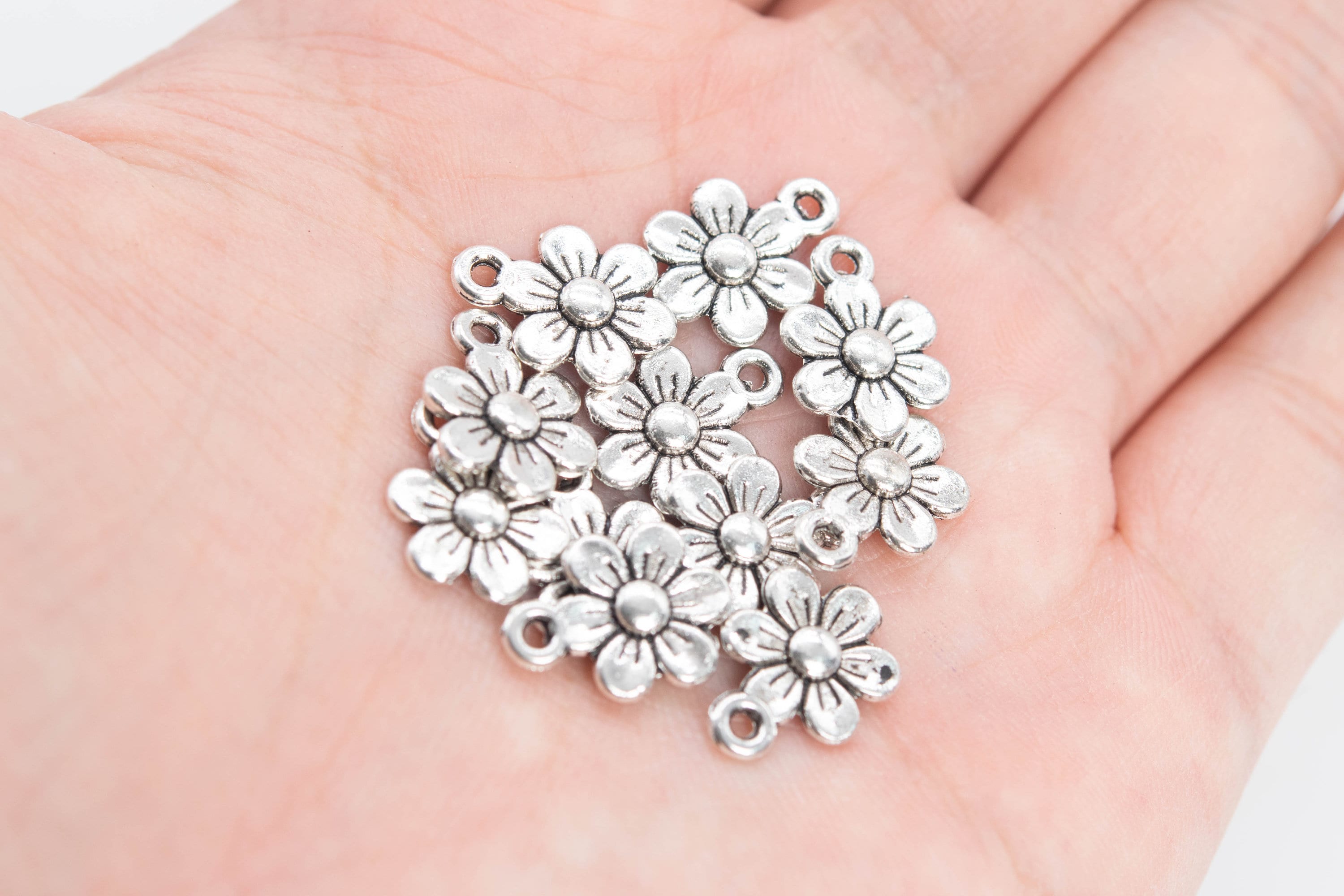 20 Pcs - 13x9x1mm Flower Charm Antique Silver Tone Zinc Alloy